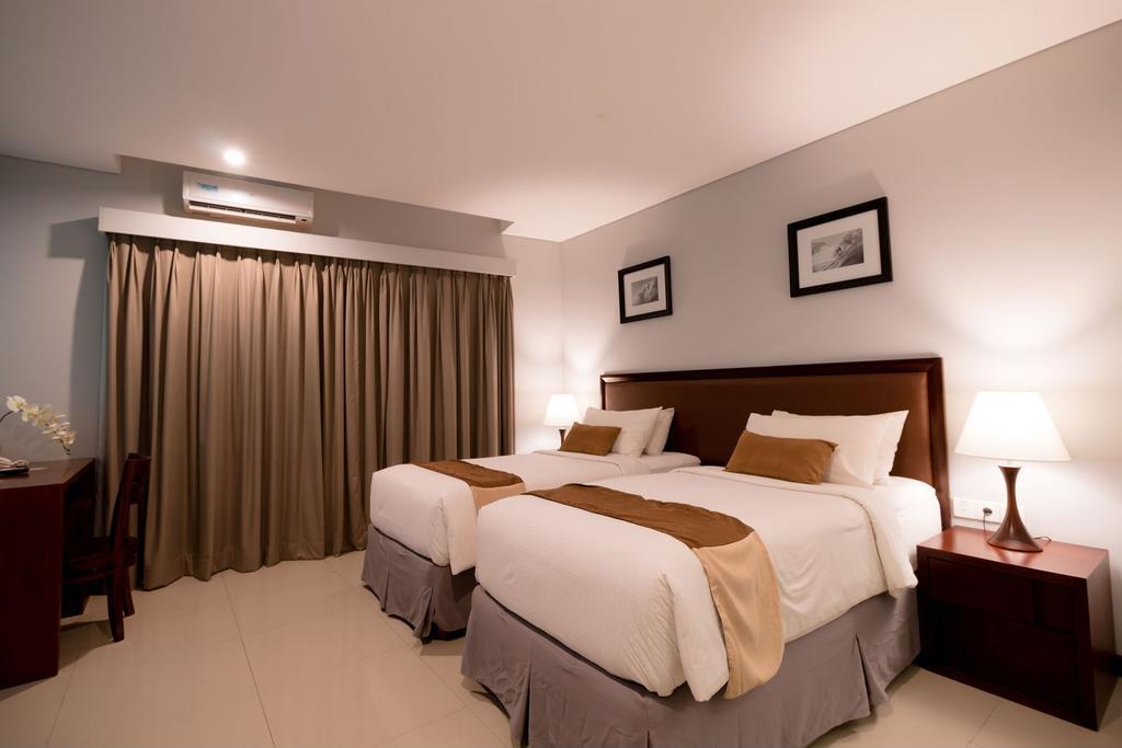 קוטה לומבוק Kutabex Beachfront Hotel חדר תמונה