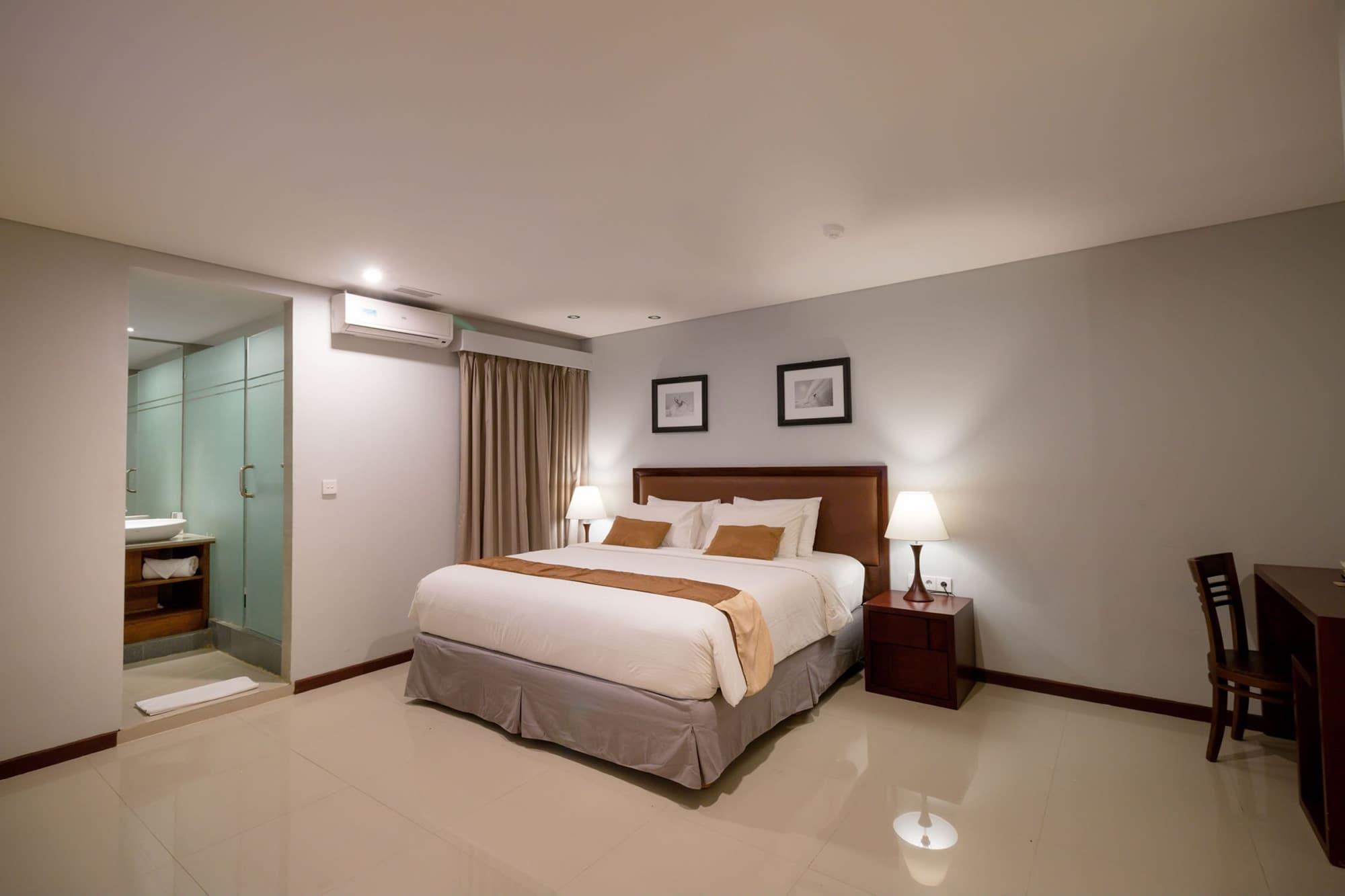 קוטה לומבוק Kutabex Beachfront Hotel מראה חיצוני תמונה