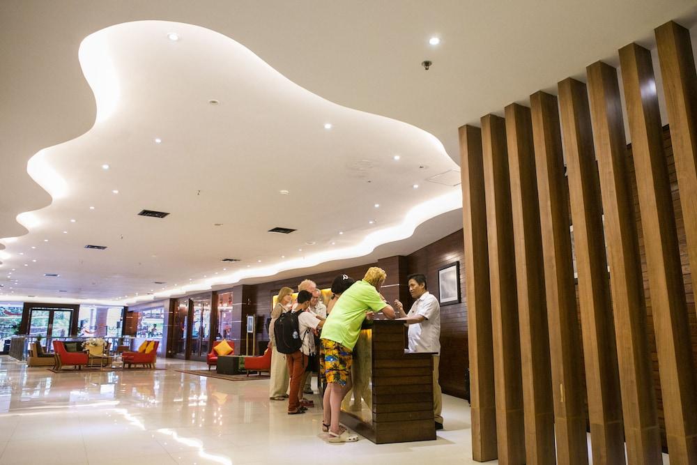 קוטה לומבוק Kutabex Beachfront Hotel מראה חיצוני תמונה