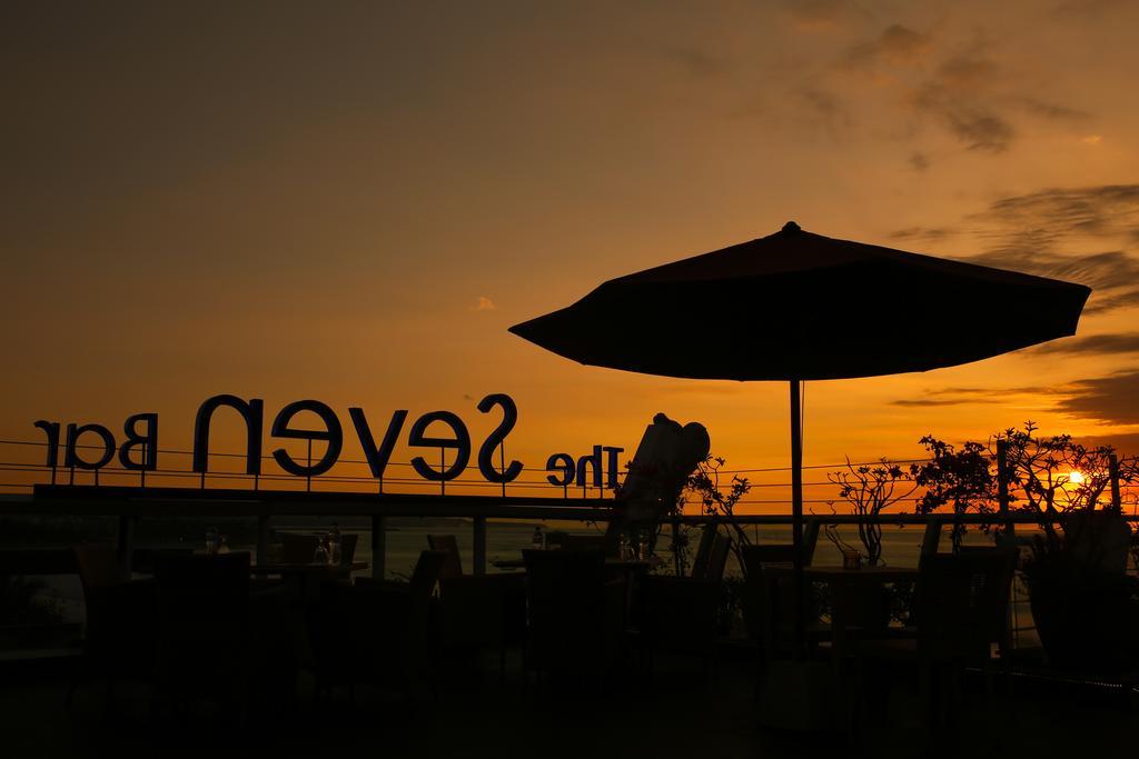 קוטה לומבוק Kutabex Beachfront Hotel מראה חיצוני תמונה