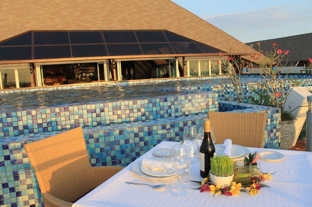 קוטה לומבוק Kutabex Beachfront Hotel מראה חיצוני תמונה