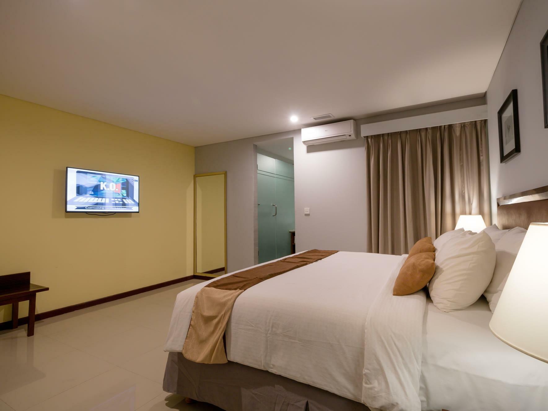 קוטה לומבוק Kutabex Beachfront Hotel מראה חיצוני תמונה
